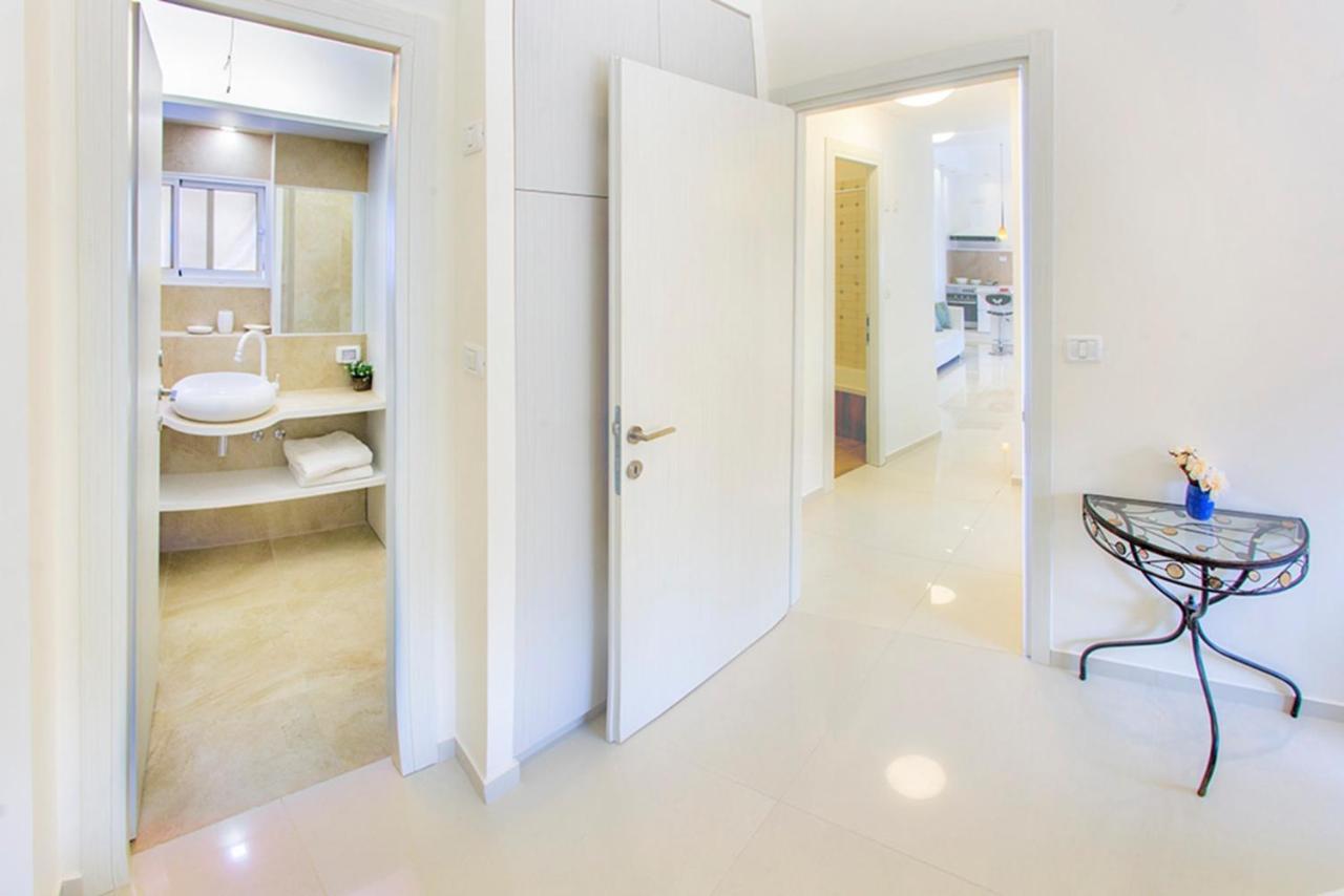Luxury Apartment In The Heart Of The German Colony เยรูซาเลม ภายนอก รูปภาพ
